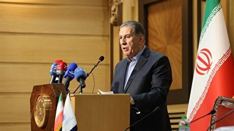 تیم مذاکره‌کننده از حضور تیم‌های اقتصادی استفاده کند/ مسوولان به دور از اقدامات نمایشی، به دنبال تسهیل سرمایه‌گذاری در تولید باشند
