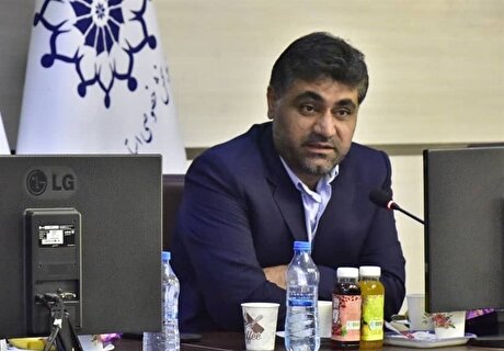 نماینده نهبندان خواستار تسریع در انتقال حساب معادن و تکمیل خط انتقال فرآورده نفتی شد