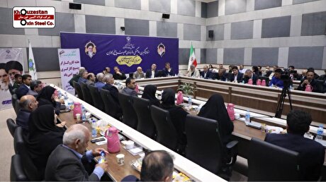 تقدیر از مسوول بهداشت حرفه‌ای شرکت فولاد اکسین خوزستان به عنوان کارگر نمونه هفته کار و کارگر