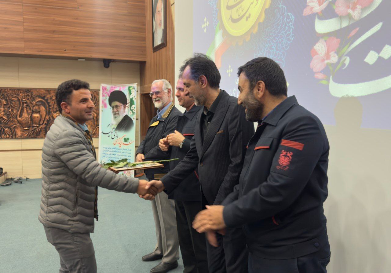 مراسم گرامیداشت روز کارگر در مجتمع مس سونگون برگزار شد