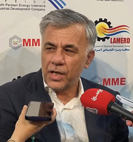 افزایش ۶ برابری حجم فعالیت‌های سازمان زمین‌شناسی و اکتشافات‌ معدنی کشور در سال ۱۴۰۴/ انتشار داده‌های زمین‌شناسی مهم‌ترین مسیر سرمایه‌گذاری بخش خصوصی در فعالیت‌های معدنی