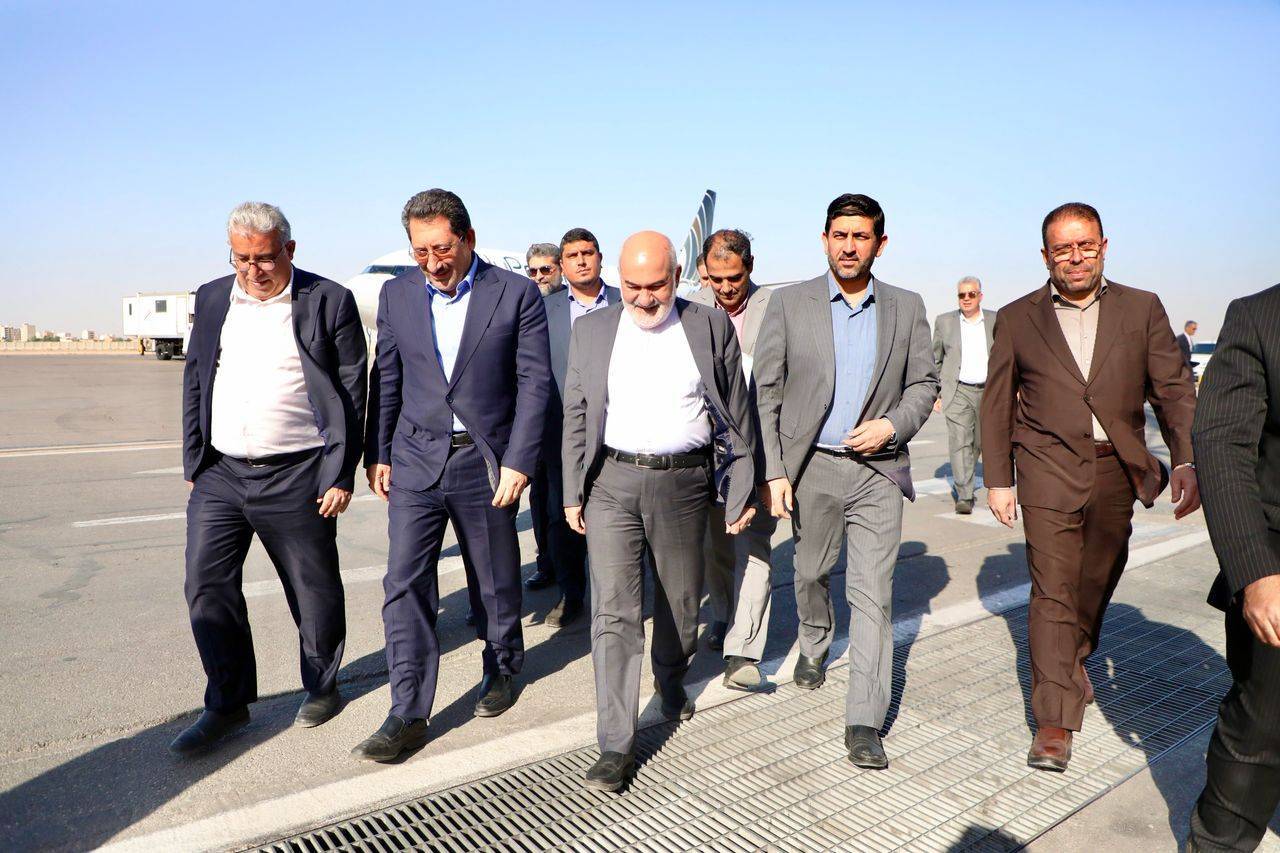 وزیر صمت وارد فرودگاه بین‌المللی شهید حاج قاسم سلیمانی اهواز شد