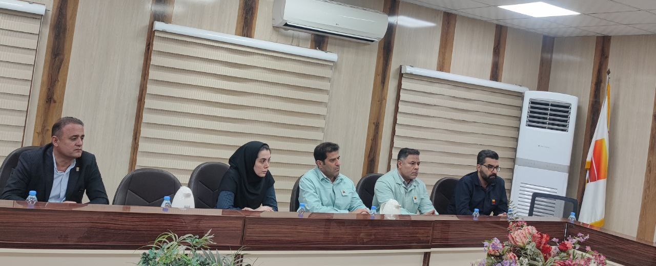 دیدار معاون سرمایه انسانی شرکت معدنی و صنعتی گهرزمین با معاون منابع انسانی و امور اجتماعی شرکت فولاد خوزستان