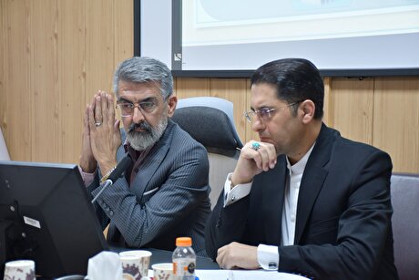 دومین روز از نشست مدیران‌کل و مسوولان روابط‌ عمومی‌های مراکز استانی سازمان زمین‌شناسی و اکتشافات معدنی کشور