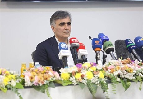 پیش‌فروش ارز در دستور کار بانک مرکزی است