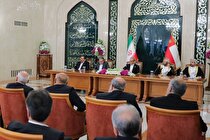 نشست مشترک تجار و بازرگانان ایران و عمان با حضور رئیس‌جمهور پزشکیان و وزیر صمت کشورمان