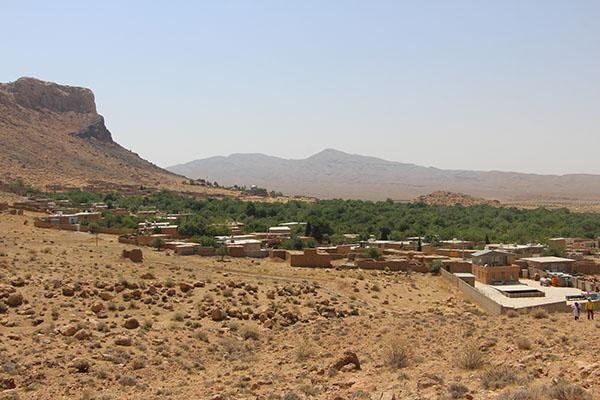 چگونه در ۲۰ متری آثار تاریخی برای یک معدن مجوز صادر کردند؟
