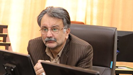 بانک‌ها امسال باید بیشتر منابع خود را وارد چرخه تولید می‌کردند