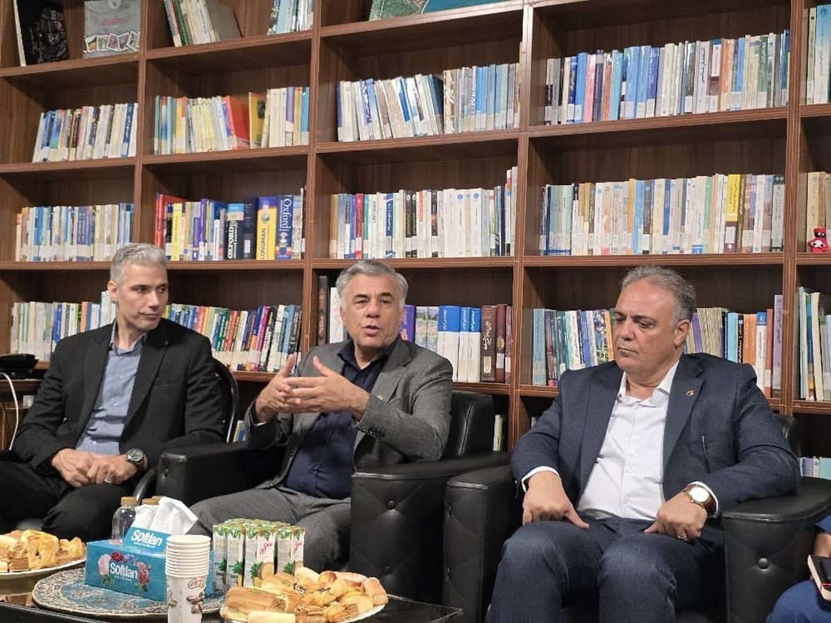 بازدید رئیس سازمان زمین‌شناسی و اکتشافات‌ معدنی کشور از اداره‌کل زمین‌شناسی و اکتشافات‌ معدنی گیلان