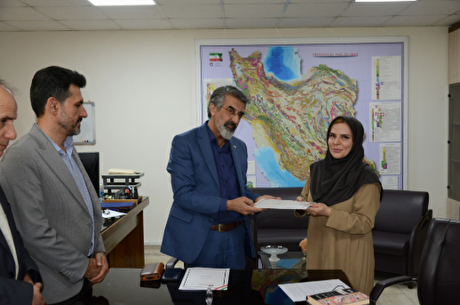 یک انتصاب جدید در سازمان زمین‌شناسی؛ حضور بانوی متخصص در رأس دفتر ژئومتیکس