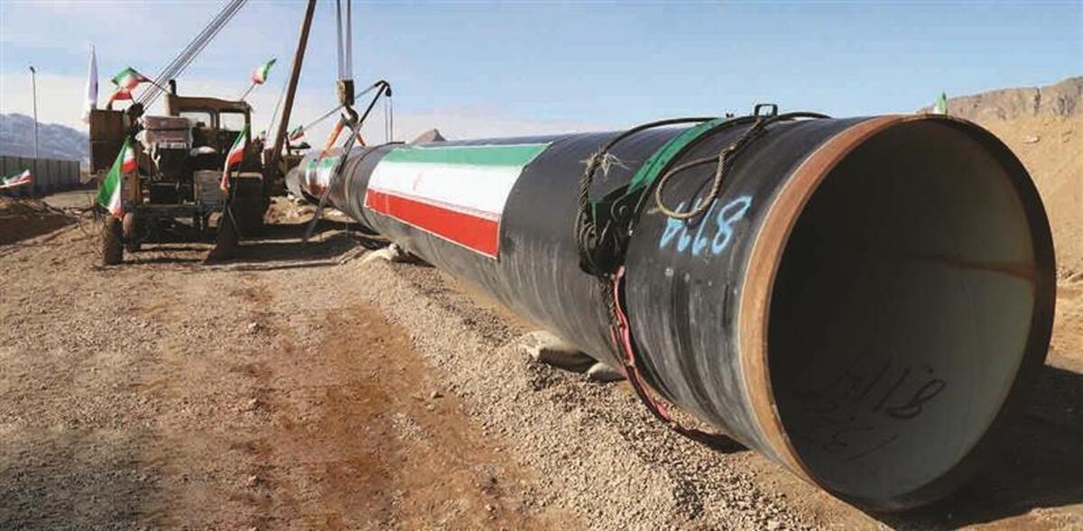 تولید ورق مورد نیاز پروژه‌های انتقال آب به سیستان، خراسان و یزد به همت فولاد مبارکه