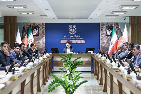 رونمایی از نخستین دامپتراک خودران ایران در مجموعه شرکت ملی صنایع مس ایران