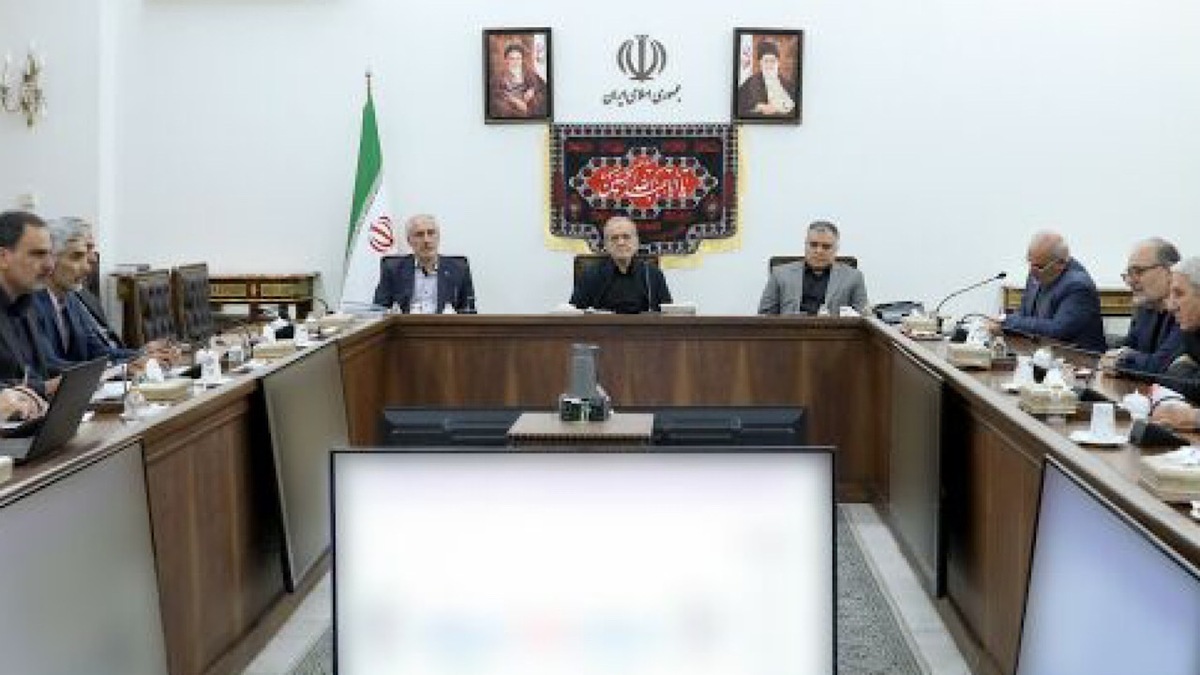 طرح مشترک وزارت نفت و صندوق توسعه ملی برای جهش تولید ۲۵۰ هزار بشکه‌ای نفت
