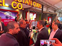 بازدید رئیس هیأت عامل ایمیدرو از غرفه فولاد اکسین خوزستان