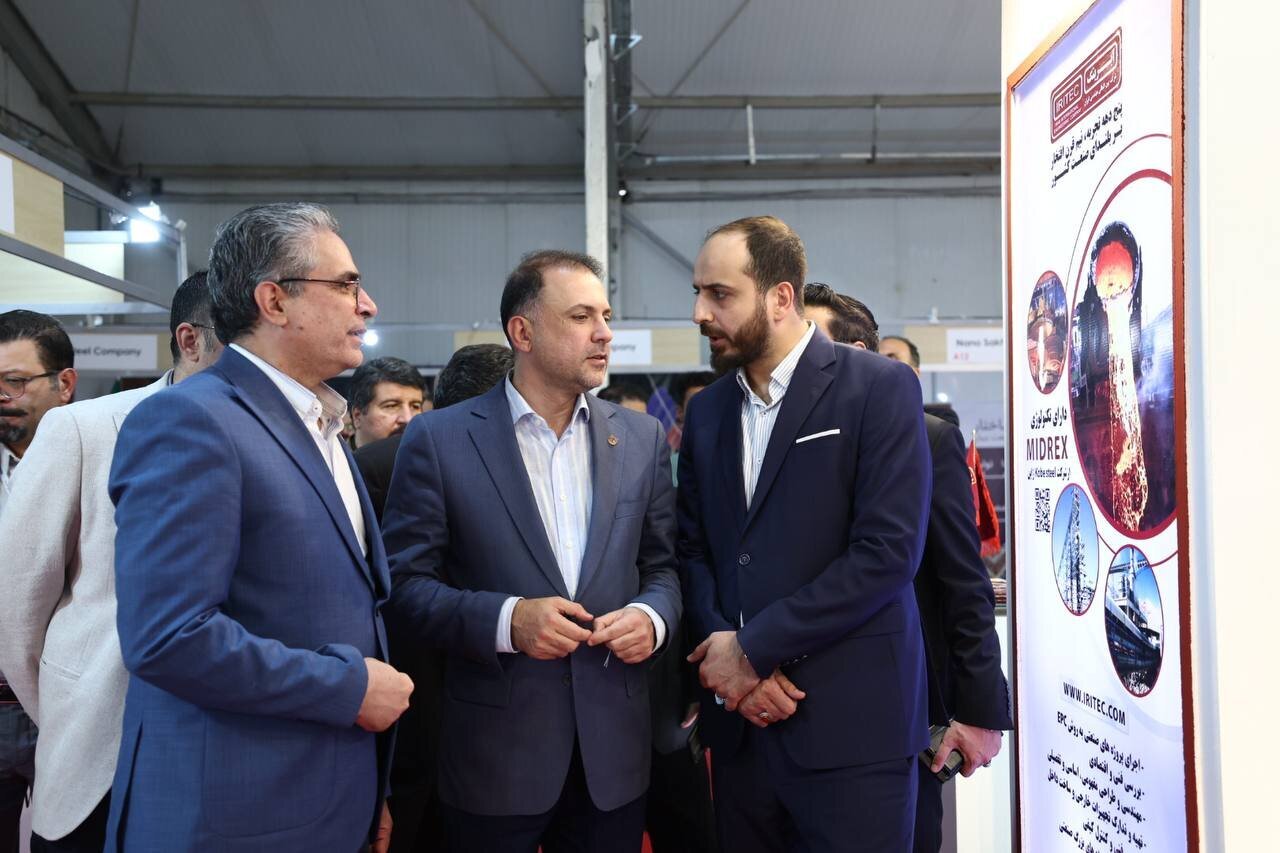 بازدید مدیرعامل شرکت ملی صنایع مس ایران از نمایشگاه فلزات آهنی و غیرآهنی