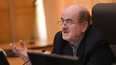دولت از ظرفیت بخش خصوصی در توسعه نیروگاه‌های تولید برق غفلت نکند