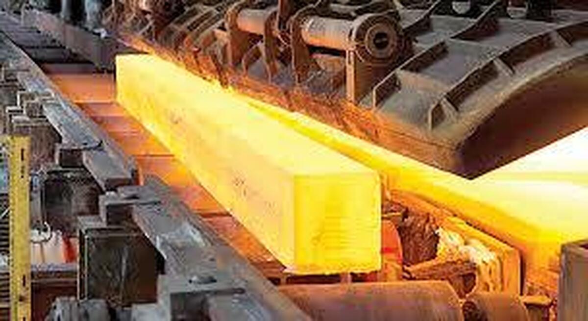 نبض فولاد در ۴ ماهه ۱۴۰۴؛ ترکیب صادرات تغییر کرد