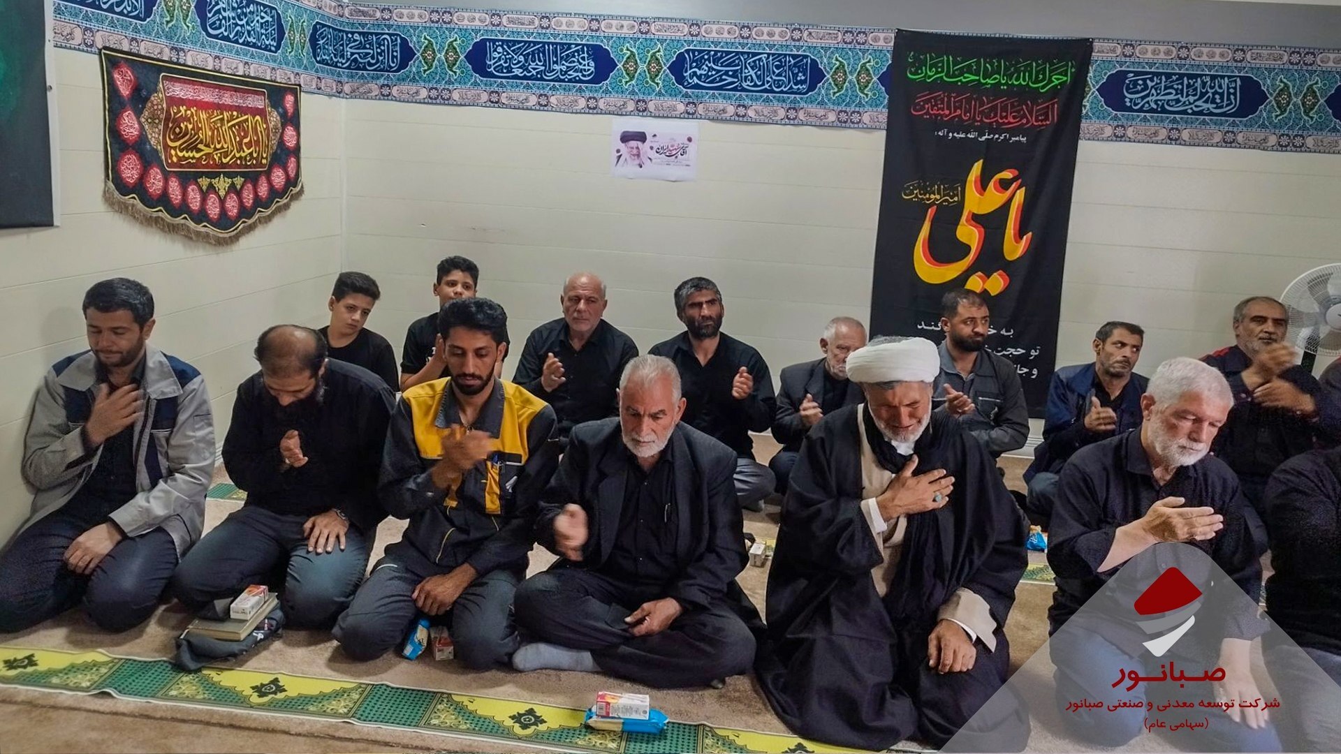 طنین یاد و نام «رهبر شهید» در مجتمع شهرک صبانور با حضور پدر سردار شهید وحید فاطمی‌نژاد