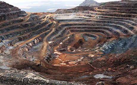 معدنکاری به معنای حذف محیط زیست و منابع طبیعی نیست/ هم‌افزایی دستگاه‌های متولی