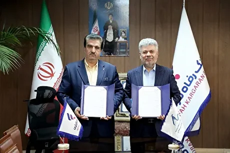 بانک رفاه کارگران با ابزار‌های نوین تأمین مالی، حامی توسعه صنعت پتروشیمی است