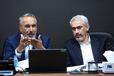 پاسخ‌های وزیر اقتصاد درباره تسهیلات مسکن قانع‌کننده نبود/ استنکاف محرز سیستم بانکی پای وزیر اقتصاد را به صحن علنی کشید