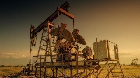 ذخایر نفت به دلیل جنگ علیه ایران درحال اتمام است