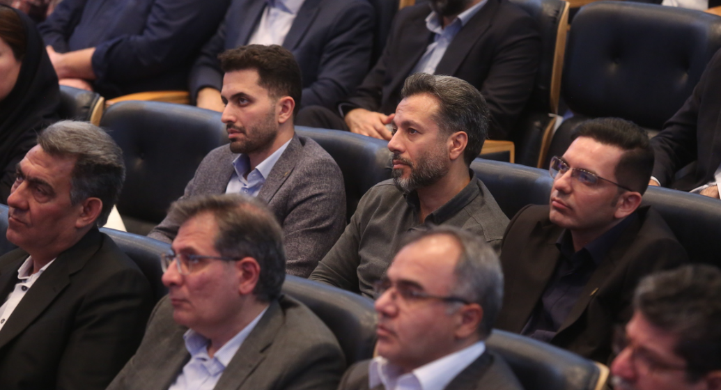 الگوی عبور فولاد مبارکه از بحران به بازسازی هوشمند/ روایت مدیرعامل از خط قرمز صیانت از ۳۰ هزار نیروی انسانی، تخلیه ۱۴ دقیقه‌ای کارخانه و بازسازی بدون تعدیل نیرو